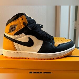 NIKE JORDAN 1 RETRO OG HIGH TAXI MENS SIZE 10.5 - NEVER WORN BRAND NEW